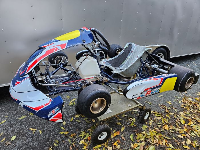 洋書 ROAD RACING SPECIALS mqdefault.jpg